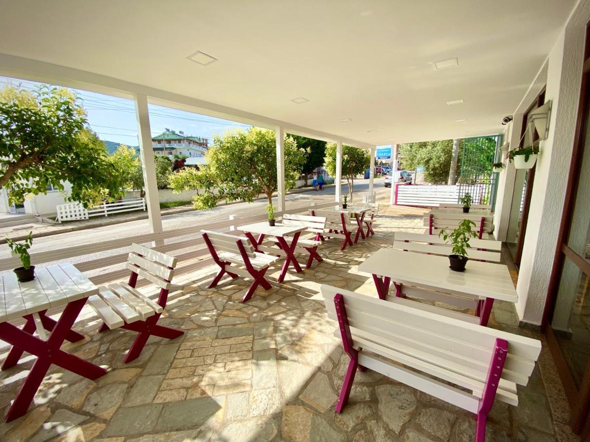 Family Hotel Haruni 卡萨米尔 外观 照片