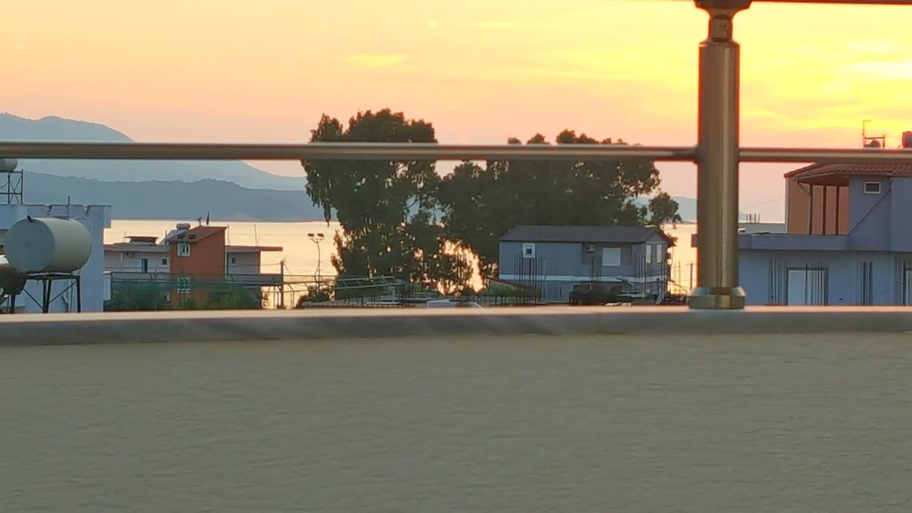 Family Hotel Haruni 卡萨米尔 外观 照片